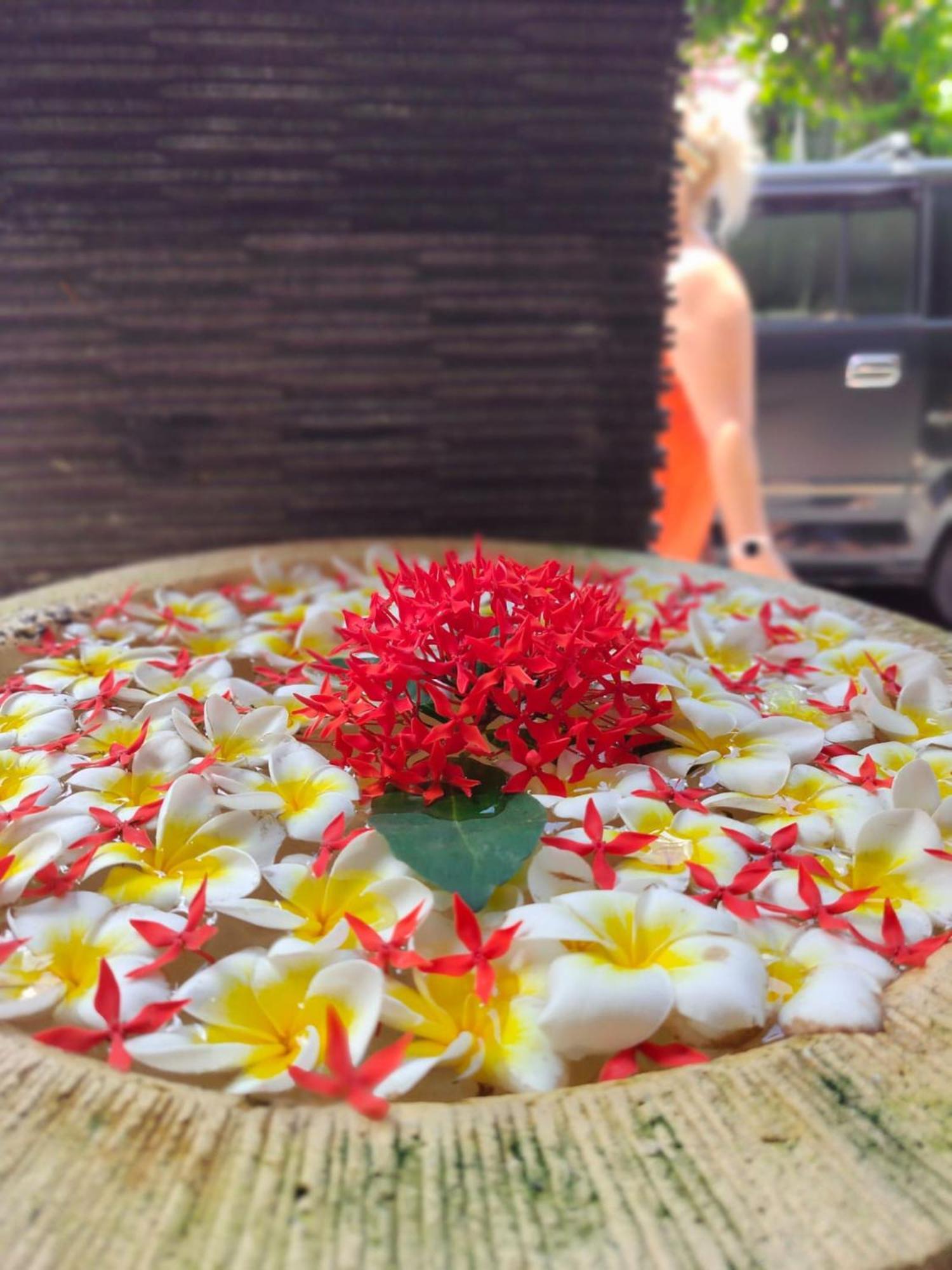 Su'S Cottages Legian Екстериор снимка